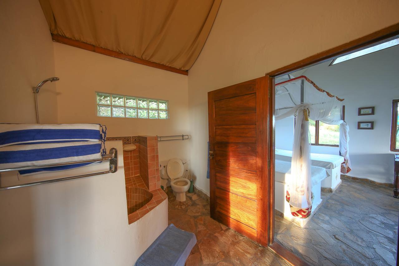Kinasi Lodge Utende Kültér fotó