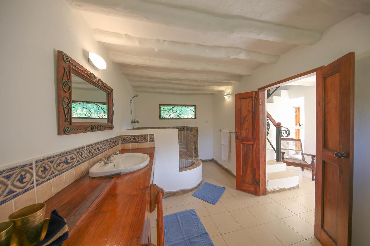 Kinasi Lodge Utende Kültér fotó