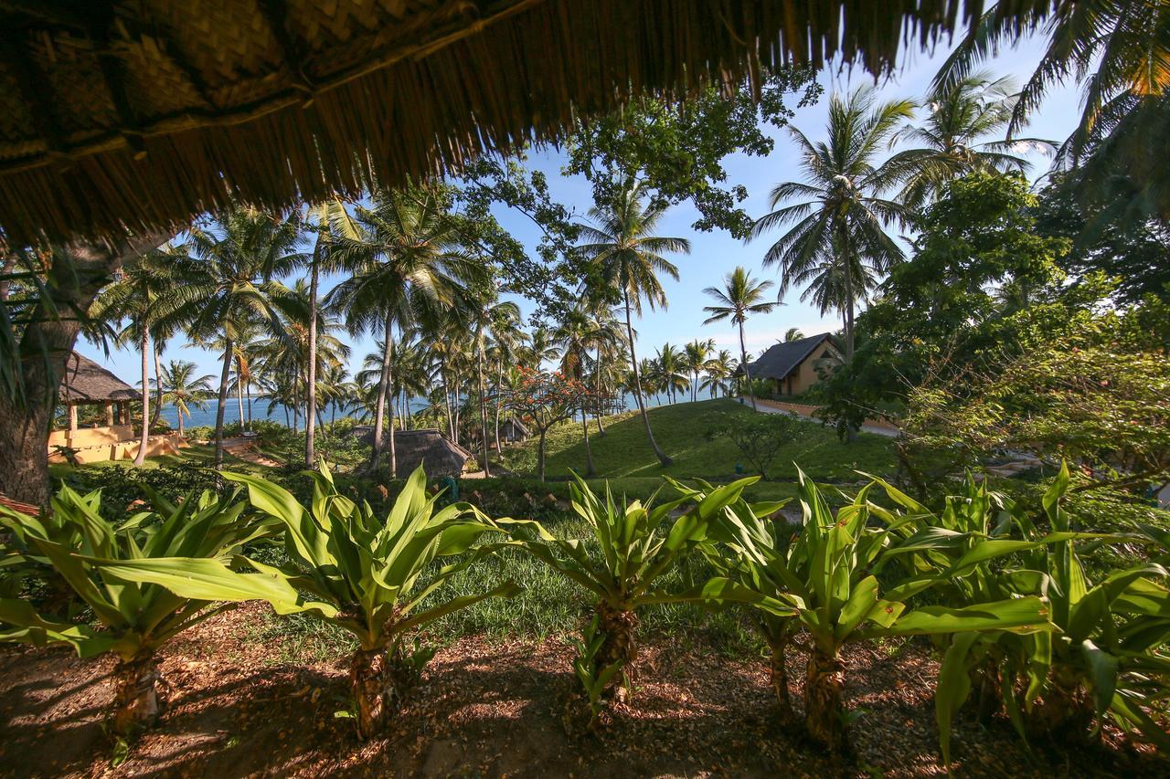 Kinasi Lodge Utende Kültér fotó